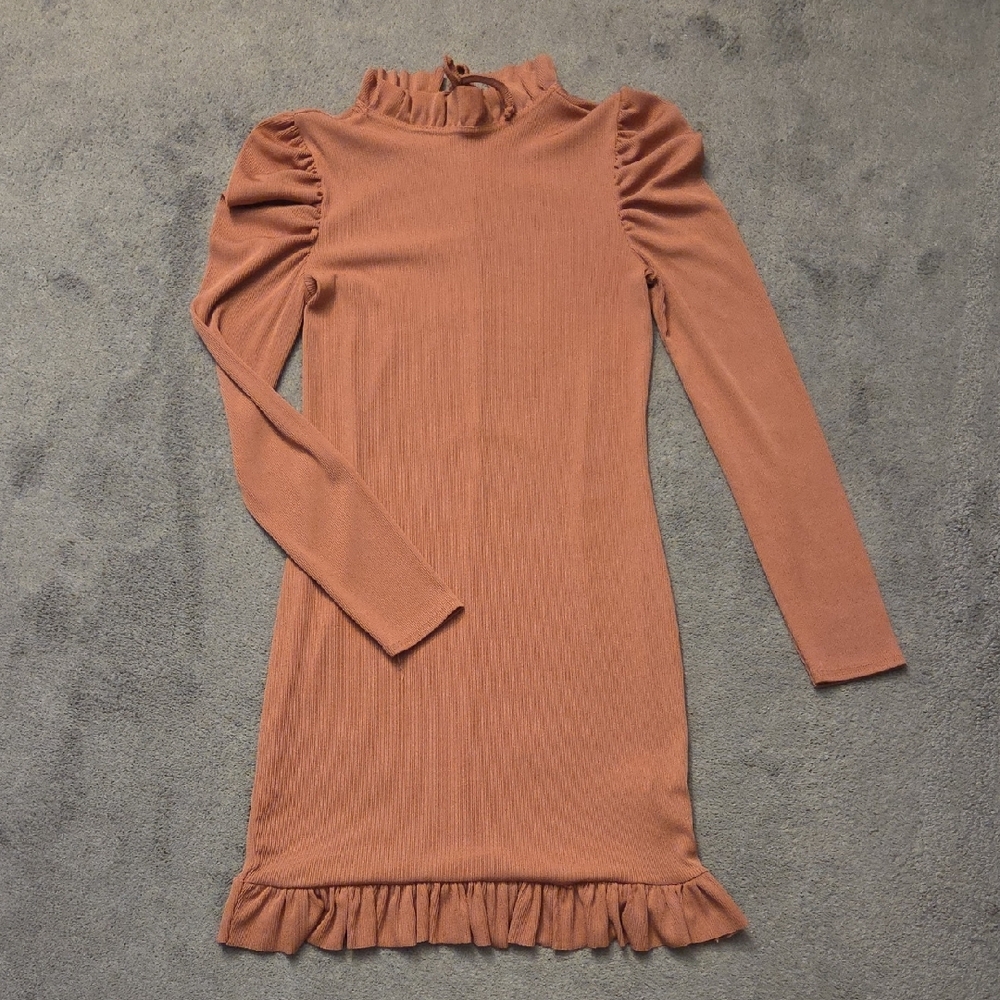 Chic Rust Ruffle Dress with Long Sleeves